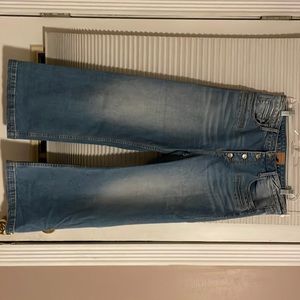 Wide leg cropped jeans
